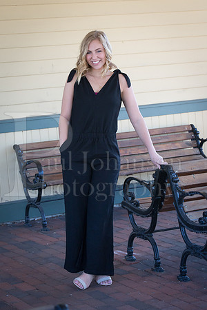 Annie Cyrs Senior Images 4-24-2018-0010