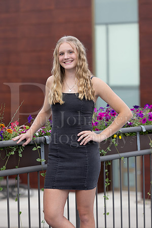 Emma Joiner Senior Images 7-25-2022-0513