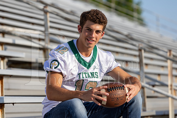 Nick Davenport Senior Images 8-4-2022-0140