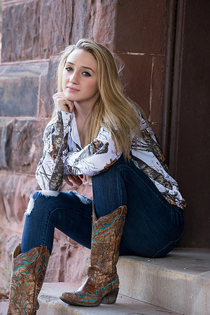 Shannon Garthwaite Senior Images 3-16-2015-0408