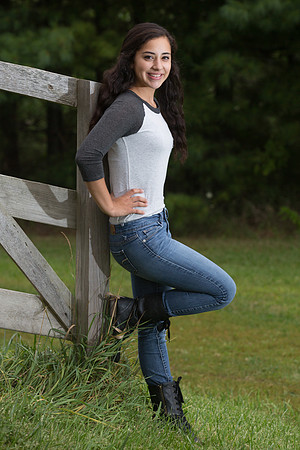 Emily Bergez Senior Images 8-10-2014-0703