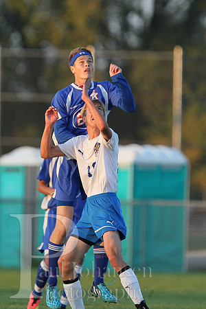 RC Boys Varsity Soccer vs Genoa 9-17-2014-0204
