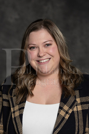 Mackenzie Logan Portraits 10-24-2024-0026