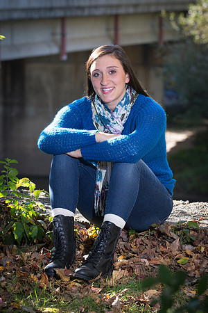 Linzy Lorence Senior Images 10-7-2013-4078