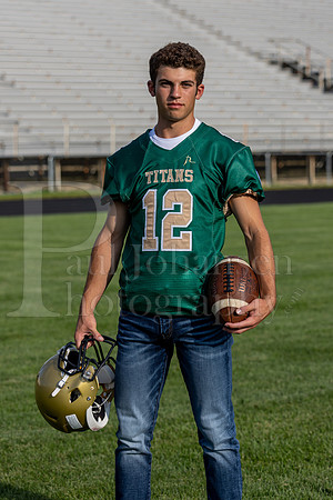 Nick Davenport Senior Images 8-4-2022-0021