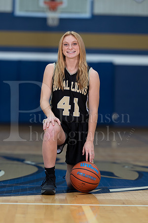 RC Basketball Seniors Banner Shoot 12-2-2021-0130