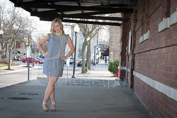 Annie Cyrs Senior Images 4-24-2018-0260
