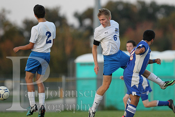 RC Boys Varsity Soccer vs Genoa 9-17-2014-0299