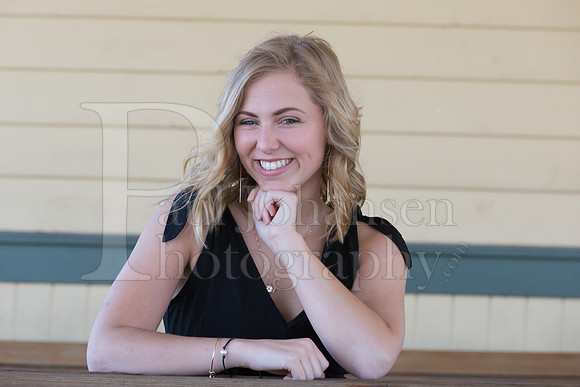 Annie Cyrs Senior Images 4-24-2018-0063