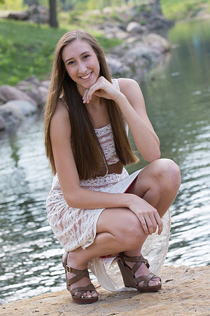 Margaret Horihan Senior Images 8-31-2013-0716