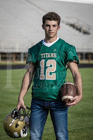 Nick Davenport Senior Images 8-4-2022-0026