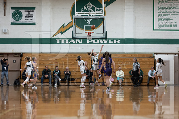 Boylan Girls Varsity Basketball vs Hononegah 12-6-2022-0747