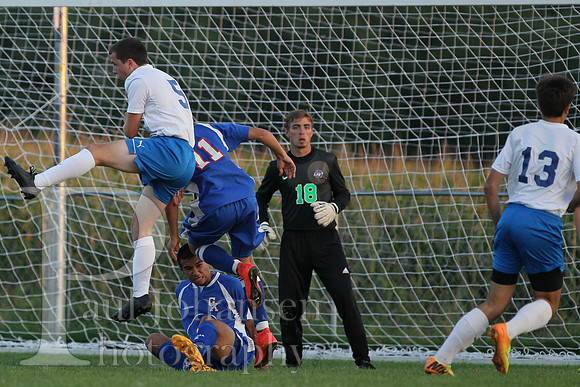 RC Boys Varsity Soccer vs Genoa 9-17-2014-0286
