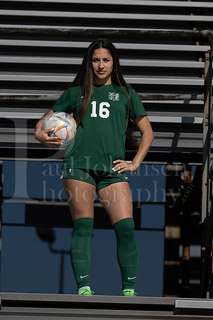 Boylan Varsity Girls Soccer Team and Senior Shoot 4-25-2024-0241
