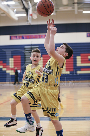 Rockford Elite Basketball vs JR Purgolders 2-24-2019-0329