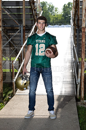 Nick Davenport Senior Images 8-4-2022-0066