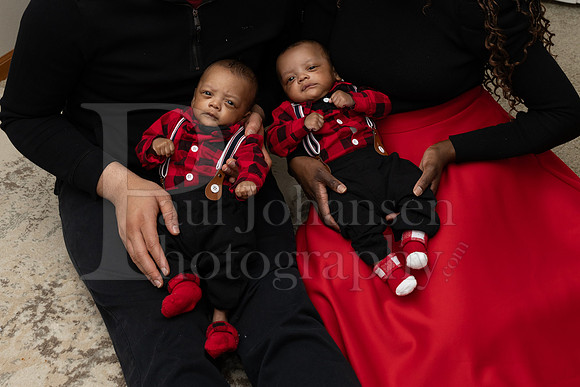Foreman Family Portraits 12-12-2024-0139