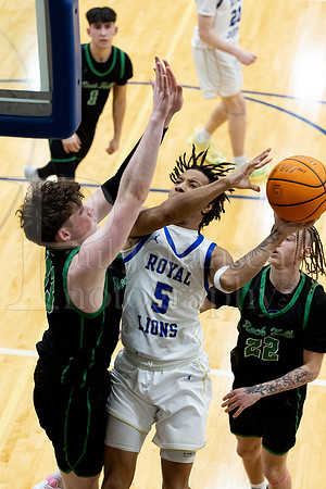 Rockford Christian Boys Varsity Basketball vs Rock Falls 2-7-2025-0843