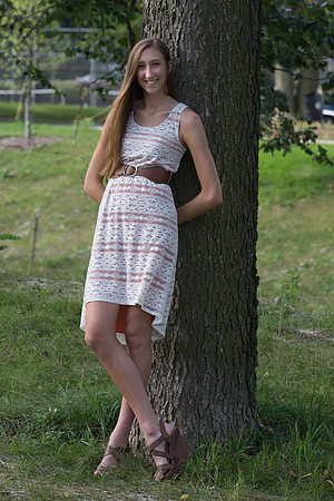 Margaret Horihan Senior Images 8-31-2013-0673