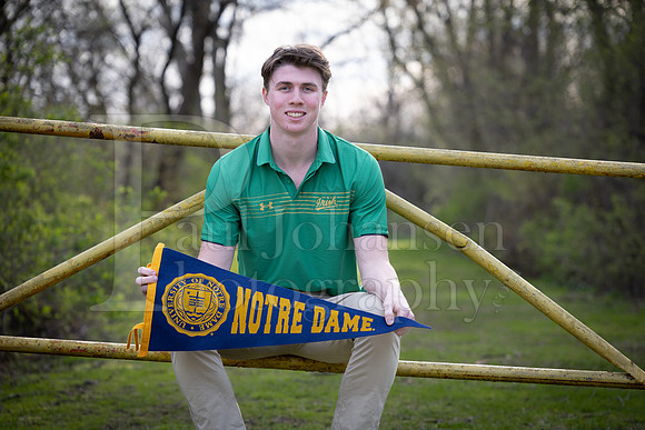 Nolan Brauns Senior Images 5-4-2022-0337