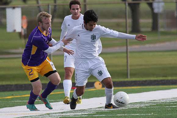 Boylan Varsity Boys Soccer vs Hononegah Regional Final 10-26-2013-4804