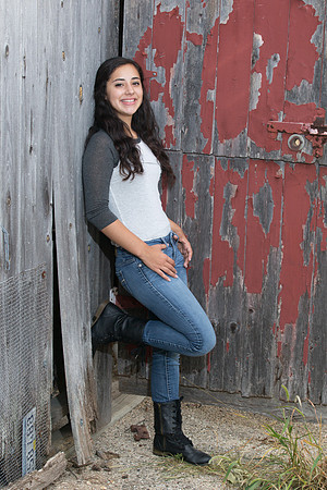 Emily Bergez Senior Images 8-10-2014-0685
