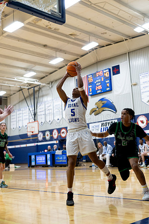 Rockford Christian Boys Varsity Basketball vs Rock Falls 2-7-2025-1104