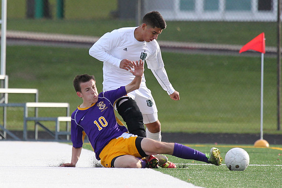 Boylan Varsity Boys Soccer vs Hononegah Regional Final 10-26-2013-4549