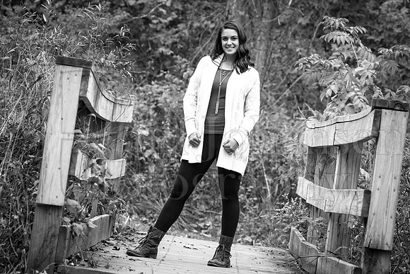 Brianna Ciaccio Senior Images 10-23-2015-0265