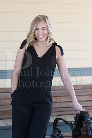 Annie Cyrs Senior Images 4-24-2018-0011
