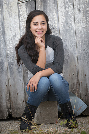 Emily Bergez Senior Images 8-10-2014-0675