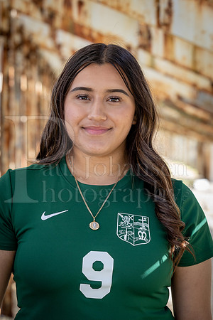 Boylan Varsity Girls Soccer Team and Senior Shoot 4-25-2024-0353