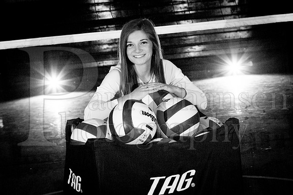 Boylan Girls Volleyball Senior Shoot 9-26-2016-0192
