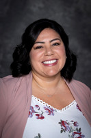 Alma Zamora Portraits 9-20-2024-0013