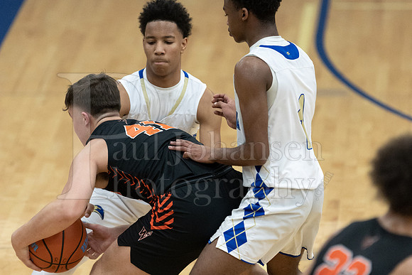 Rockford Christian Boys Varsity Basketball vs Winnebago 12-3-2022-0651