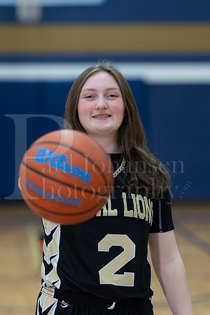 RC Basketball Seniors Banner Shoot 12-2-2021-0042