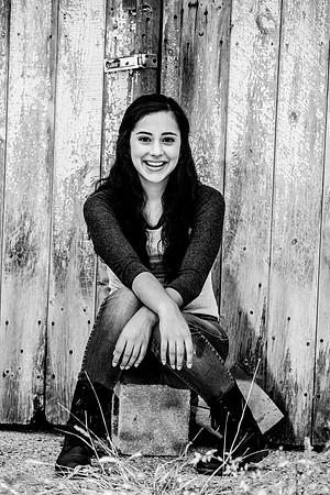 Emily Bergez Senior Images 8-10-2014-0680