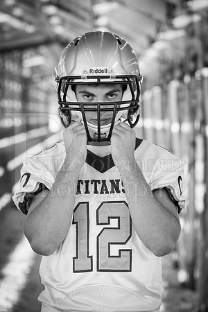 Nick Davenport Senior Images 8-4-2022-0166