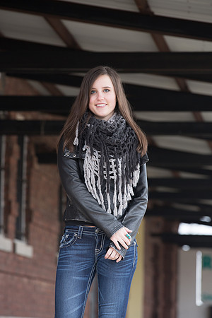 Hannah Klint Senior Images 3-21-2014-4753