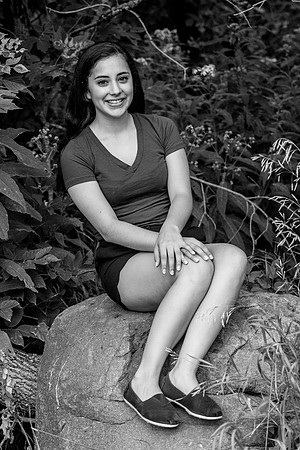 Emily Bergez Senior Images 8-10-2014-0565