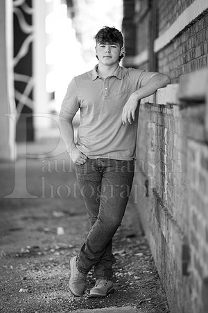 Jayden Vecchione Senior Images 5-3-2024-0031-2