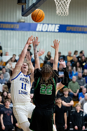 Rockford Christian Boys Varsity Basketball vs Rock Falls 2-7-2025-1056