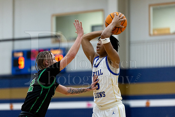 Rockford Christian Boys Varsity Basketball vs Rock Falls 2-7-2025-0529