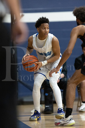 Rockford Christian Boys Varsity Basketball vs Winnebago 12-3-2022-0217