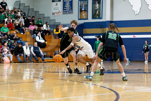 Rockford Christian Boys Varsity Basketball vs Rock Falls 2-7-2025-1204