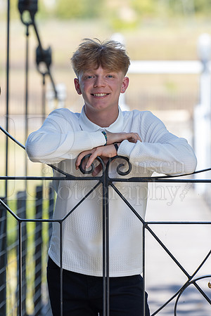 Ryder McCauley Senior Images 9-21-2024-1835