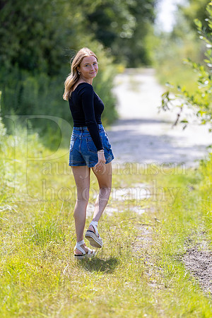 Marley Flynn Senior Images 8-11-2024-0066