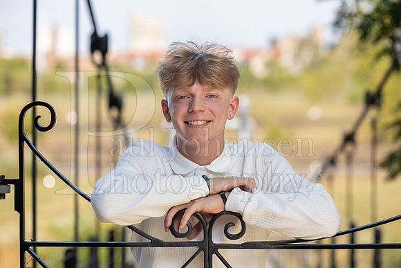 Ryder McCauley Senior Images 9-21-2024-1827