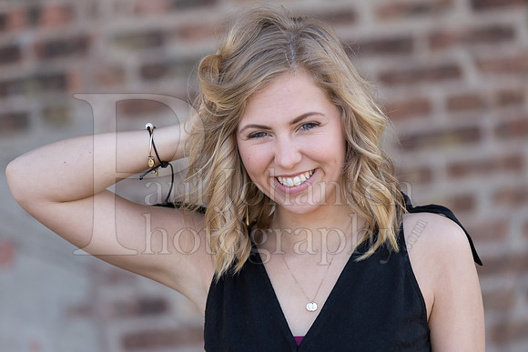 Annie Cyrs Senior Images 4-24-2018-0162