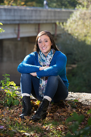 Linzy Lorence Senior Images 10-7-2013-4081